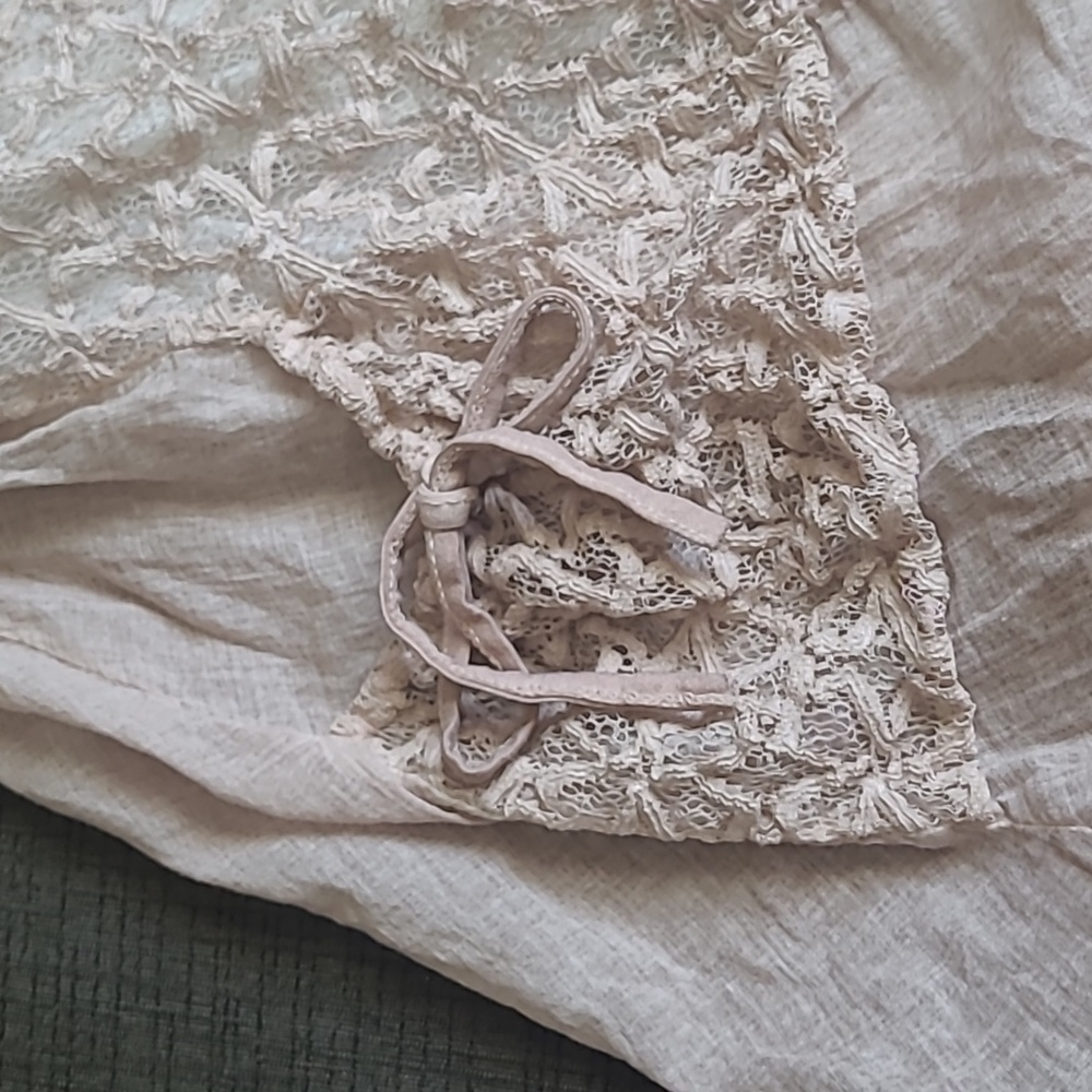 Dress - Picture 2 of 4